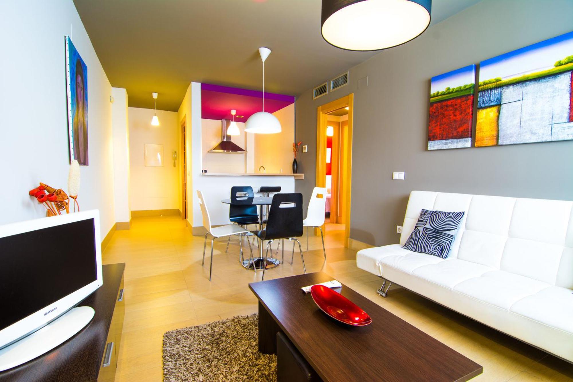 Apartamentos 16:9 Suites Almería Extérieur photo